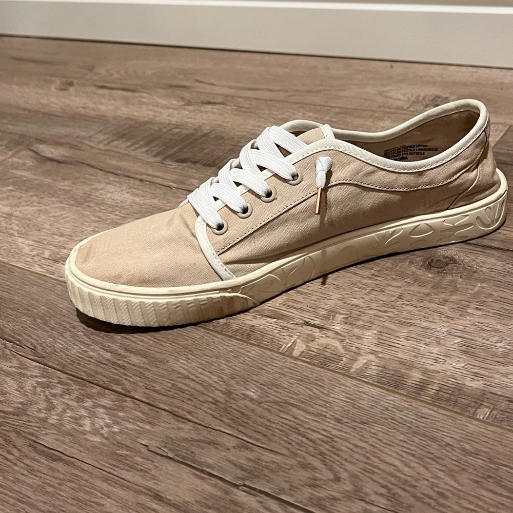 Cool Planet by Steve Madden Maevee Platform Sneaker (taupe colored) - Picture 8 of 16